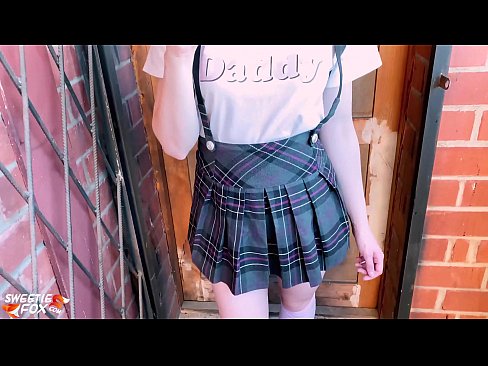 ❤️ 여학생은 그녀의 거시기를 깊이 빨고 수업 대신 성교합니다. ❤️ 슈퍼 포르노 우리 ☑
